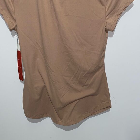 Hot Kiss Women's Mocha Scoop Neck Short Cap Sleeve T-Shirt Size Medium NWT - Picture 9 of 9